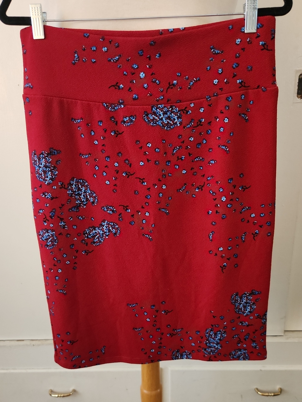 LuLaRoe Red Pencil Skirt with Blue Sequin Floral Accents